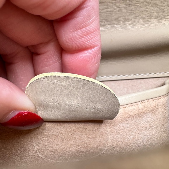 #04960 Vintage Gucci Clutch - Picture 8 of 8